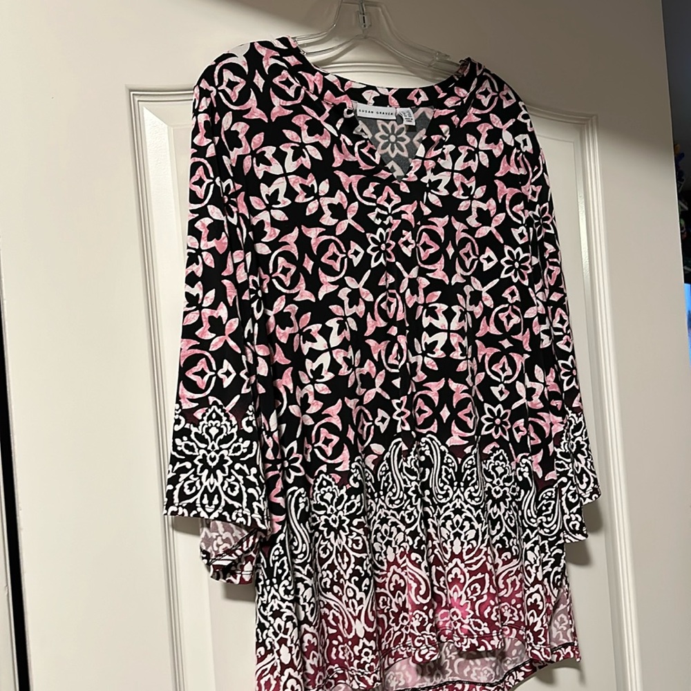 Susan Graver Size 1x 3/4 sleeve top